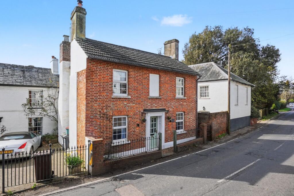 Main image of property: Tonbridge Road, Wateringbury, ME18