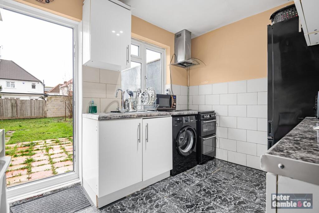 Primrose Way, Wembley, HA0 photo 4