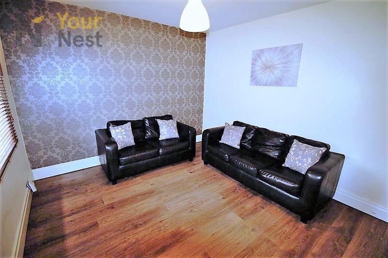 Main image of property: Headingley Mount, Headingley, Leeds, LS6 3JX
