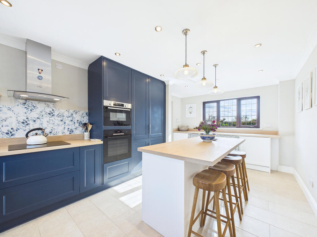 The Pastures, Long Bennington, Newark - View 5