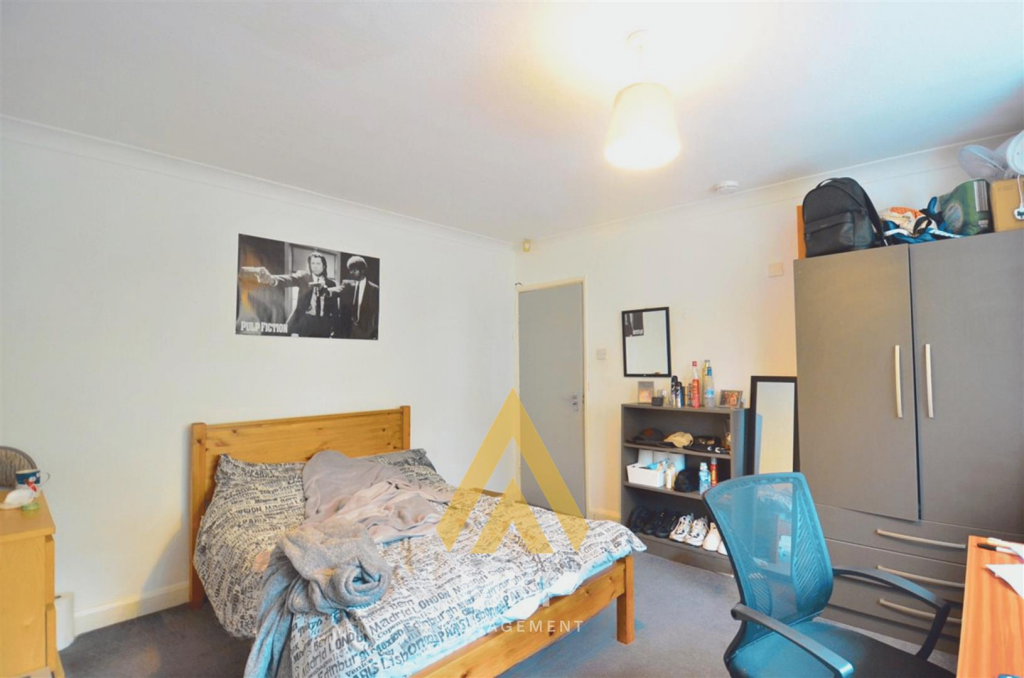 1 bedroom detached house for rent