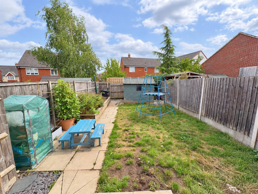 Ellison Close, Evesham photo 2