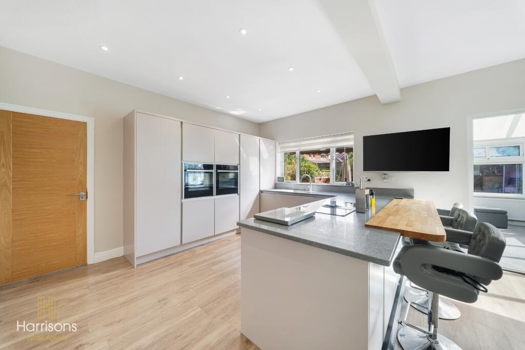 House in Bolton, Greater Manchester - View 4