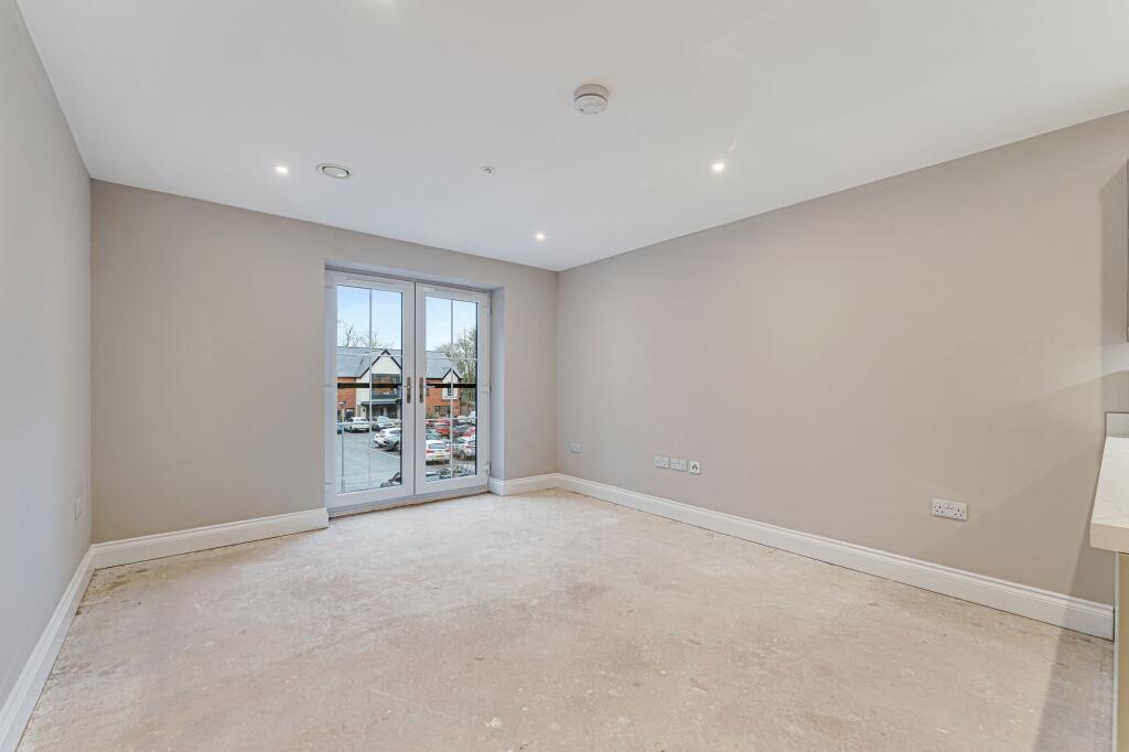 Apartment in Warrington - View 4