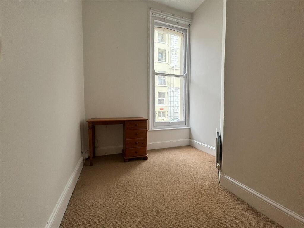 Apartment in Portsmouth - More