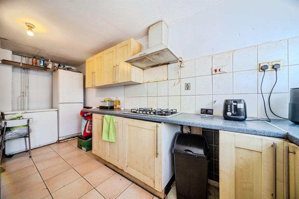 House in Milton Keynes, Bletchley and Fenny Stratford - View 4