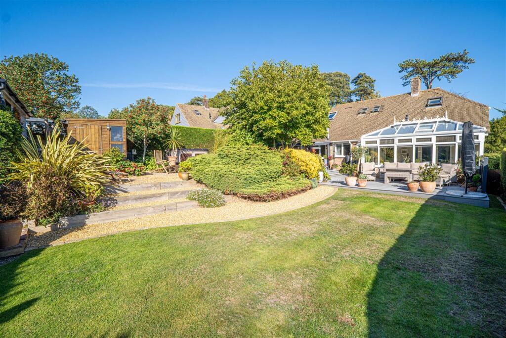 House in Hastings, St Helen's - View 2