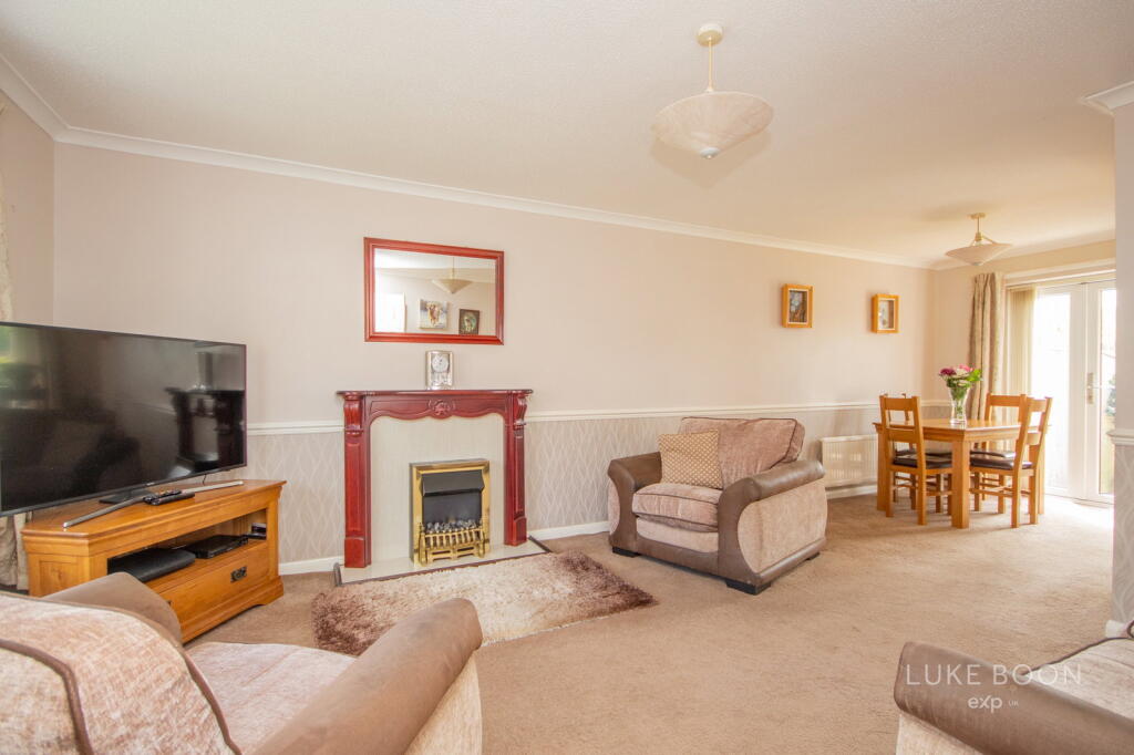 House in Plymouth - View 4