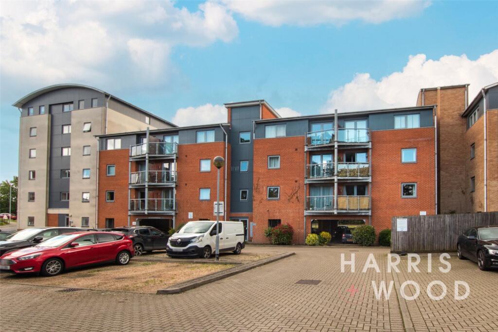 Main image of property: De Grey Road, Colchester, Essex, CO4