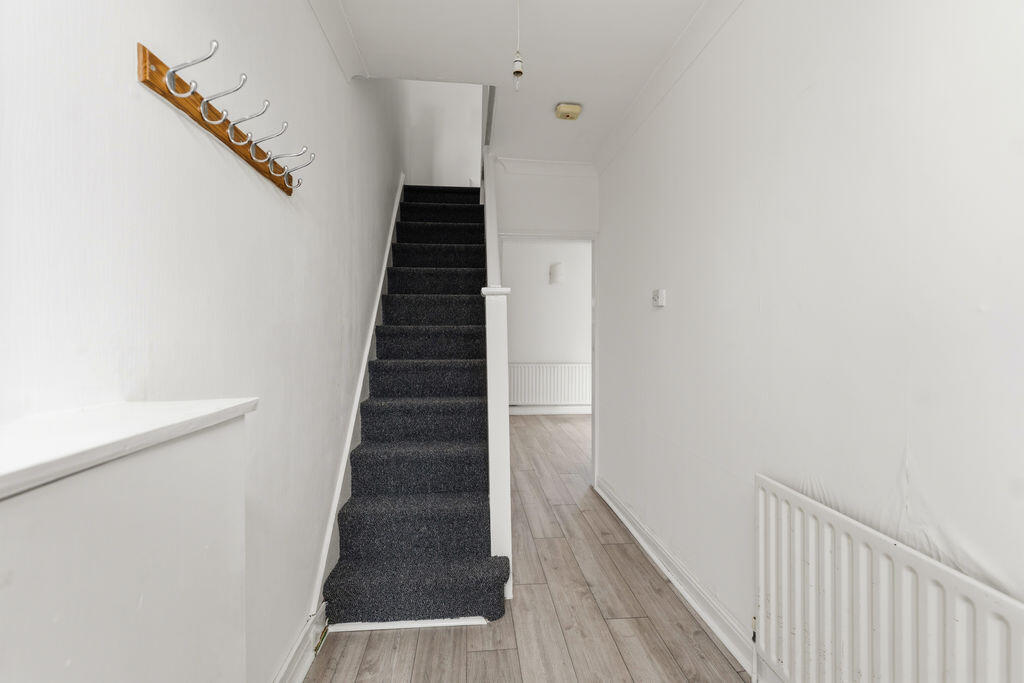House in Doncaster - View 2