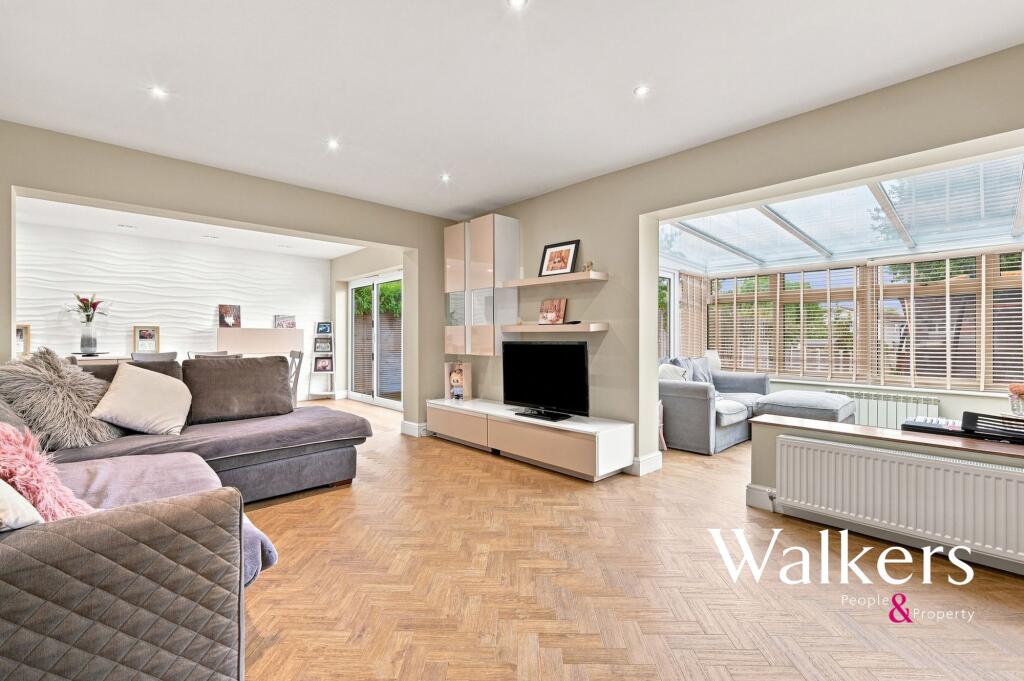 Grove Road, Billericay photo 3