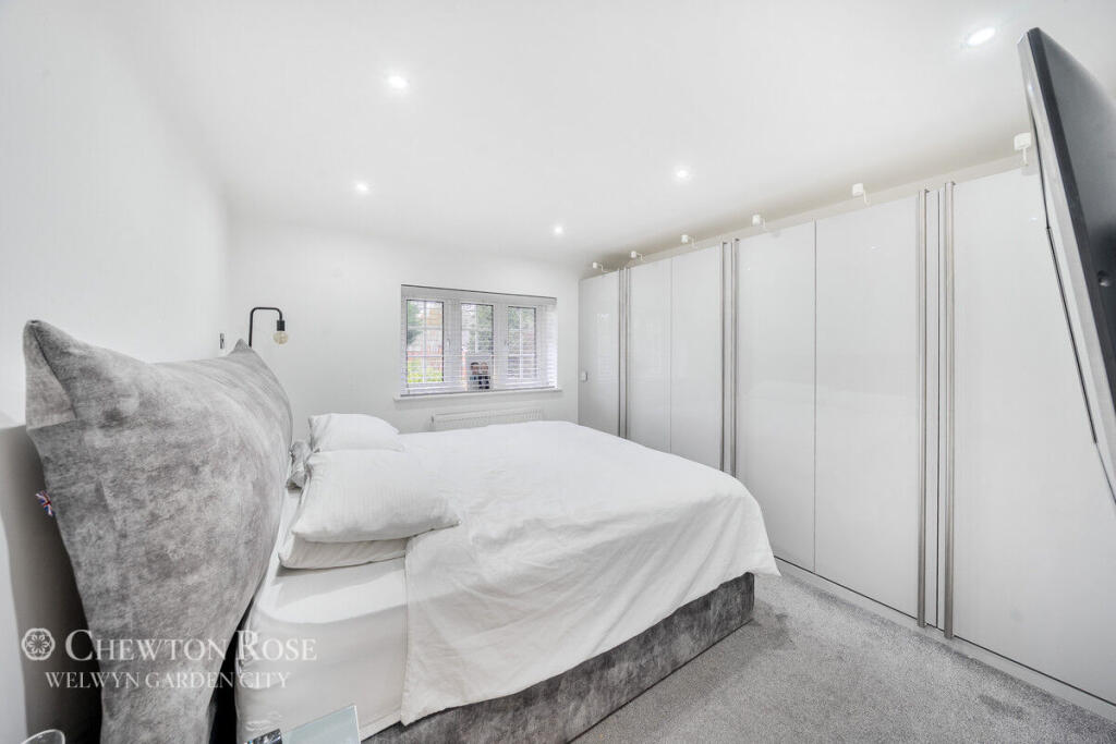 Additional image 27 of Manor Road, ST ALBANS