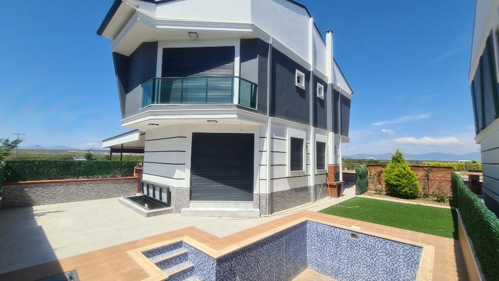 Main image of property: Altinkum, Didim, Aydin