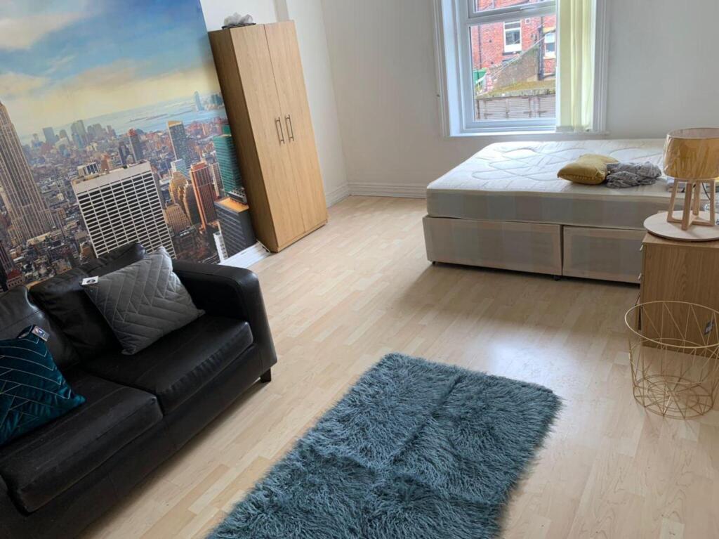 Main image of property: Woodsley Road, Hyde Park