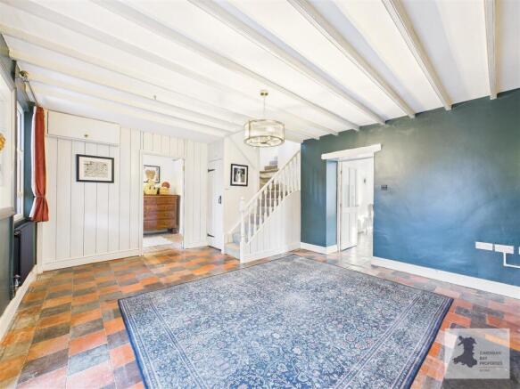 Main house lounge