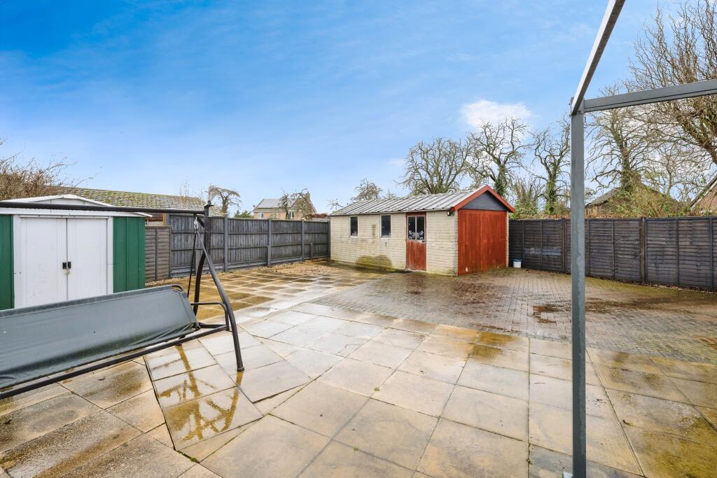 Abbey Close, Huntingdon, PE28 photo 4