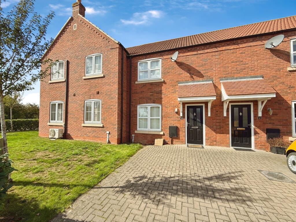 2-bed terraced on Calder Avenue, Gainsborough, DN21, £150,000