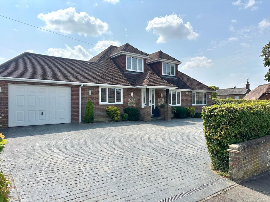 Main image of property: Homefield, Bovingdon, HP3