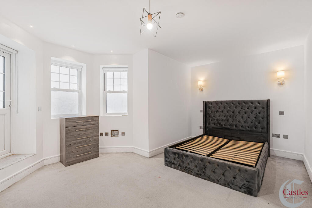 Apartment in London - More