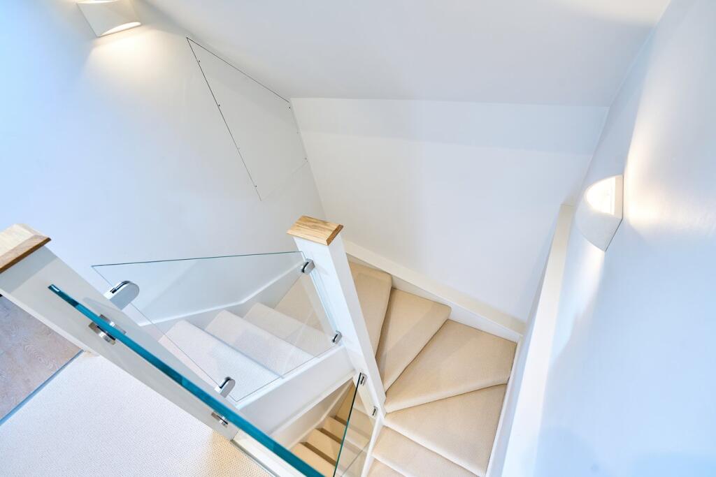 Additional image 16 of Circus Mews, Bath, BA1