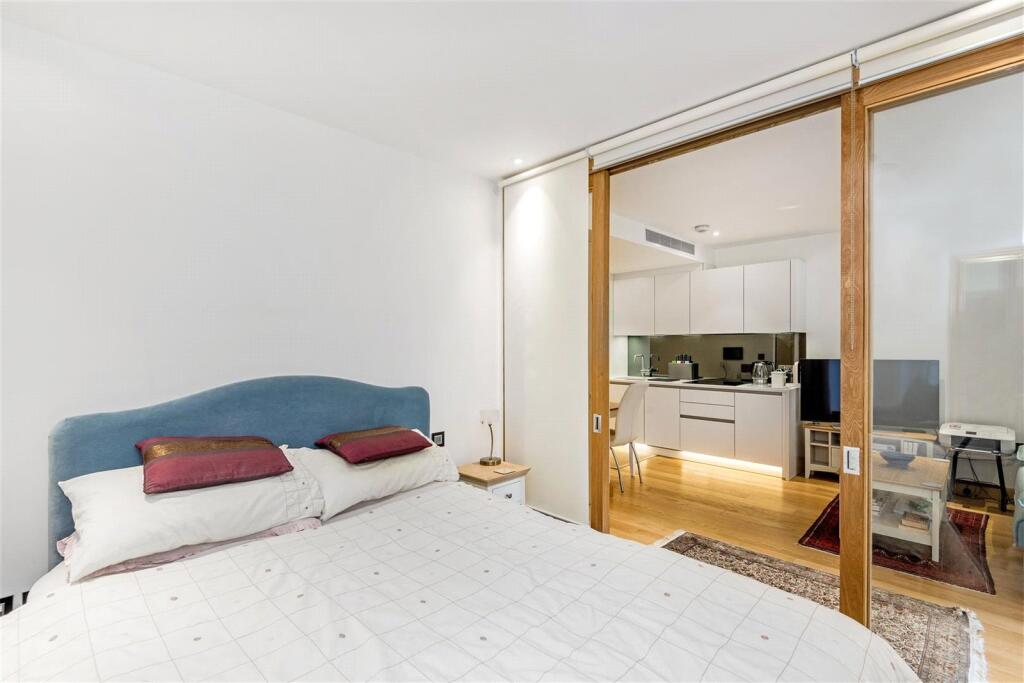 Apartment in London - View 3