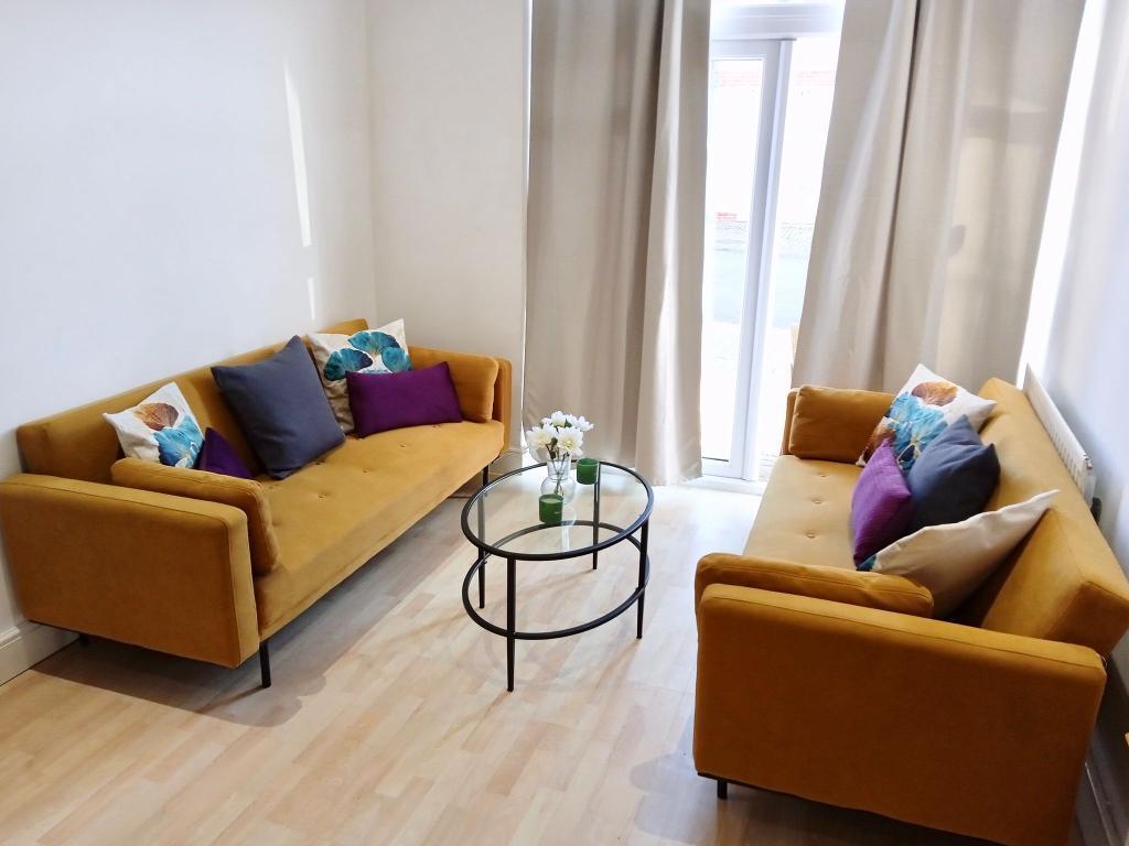 4 bedroom terraced house for rent