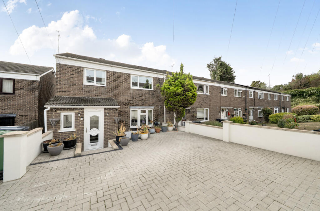 Main image of property: Ingress Gardens, Greenhithe, Kent, DA9