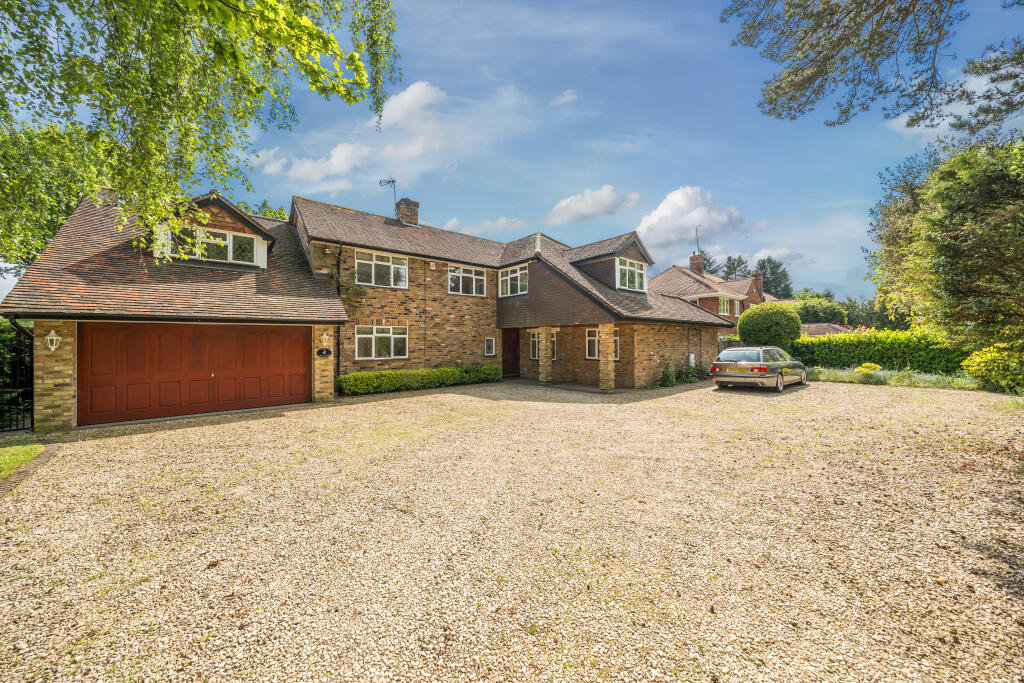 Main image of property: Chiltern Hill, Gerrards Cross, SL9