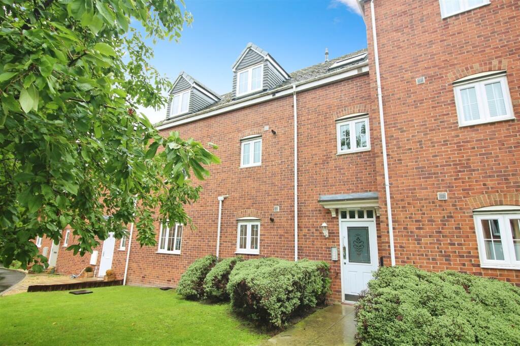 Main image of property: The Locks, Woodlesford, Leeds
