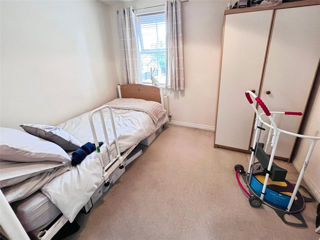Apartment in Ashfield, Butlers Hill, Hucknall - More