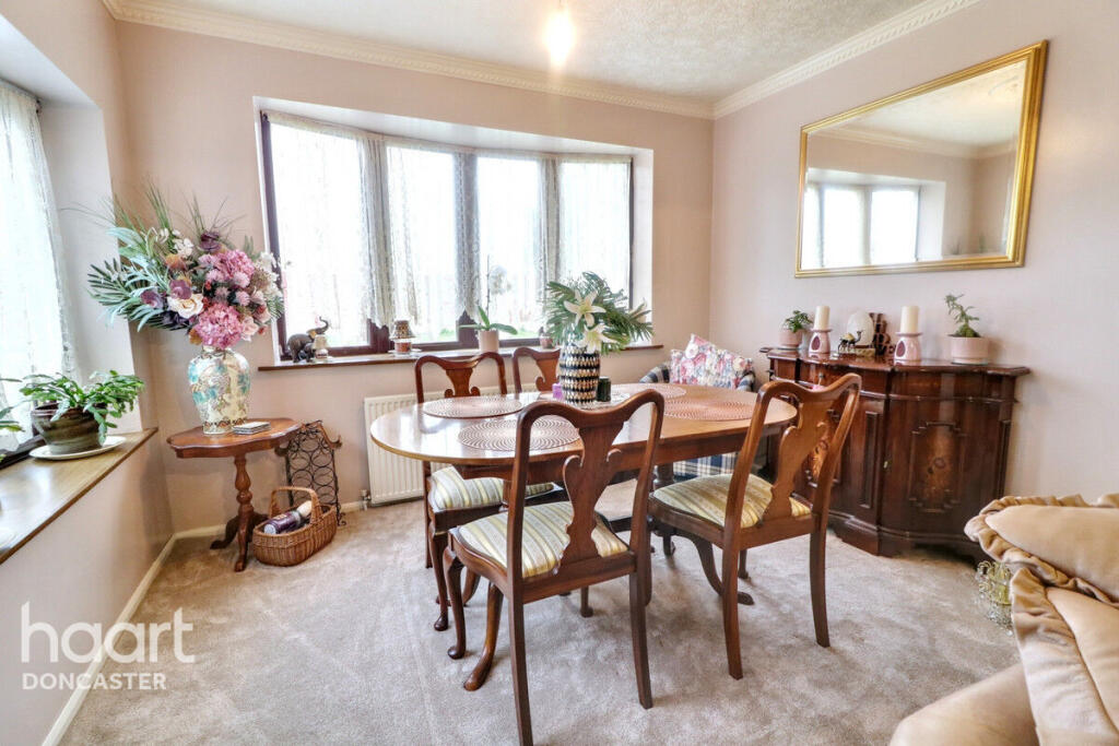 The Boulevard, Edenthorpe, Doncaster photo 3
