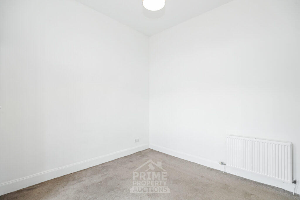Apartment in Greenock - More