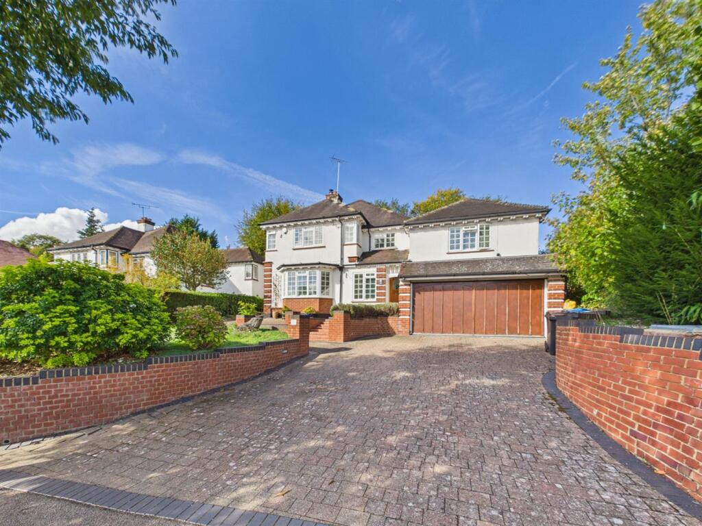 Main image of property: Manor Way, Purley