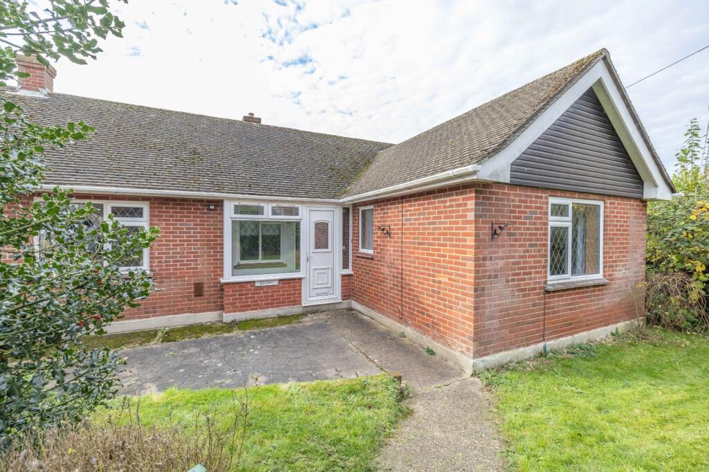2-bed house on Out Elmstead Lane, Barham, Canterbury, Kent, CT4, £400,000