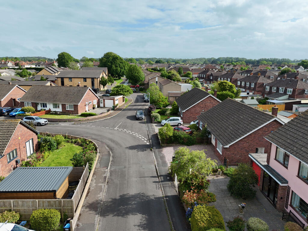 House in Street, Somerset - View 2
