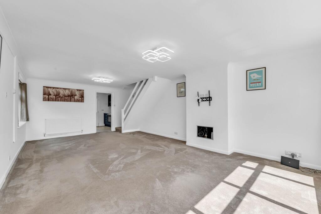 Wilshere Close, Kirby Muxloe, Leicester, LE9 2DN photo 2