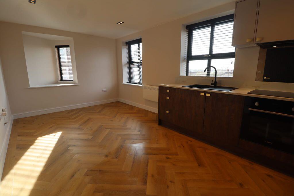 Apartment in Liverpool - View 4