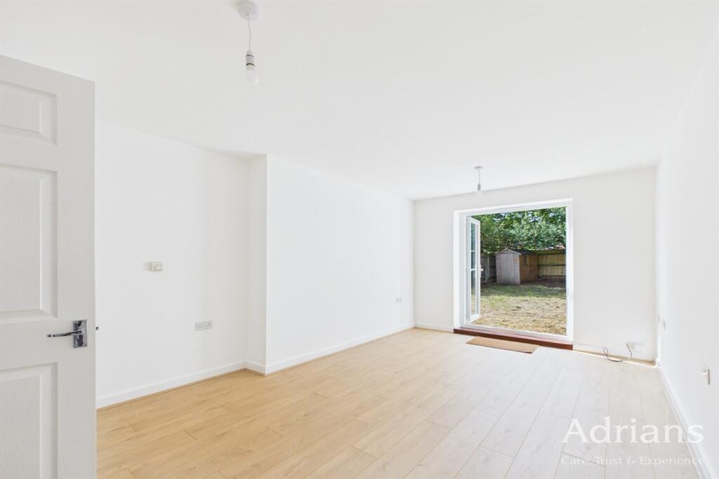 House in Chelmsford - View 3