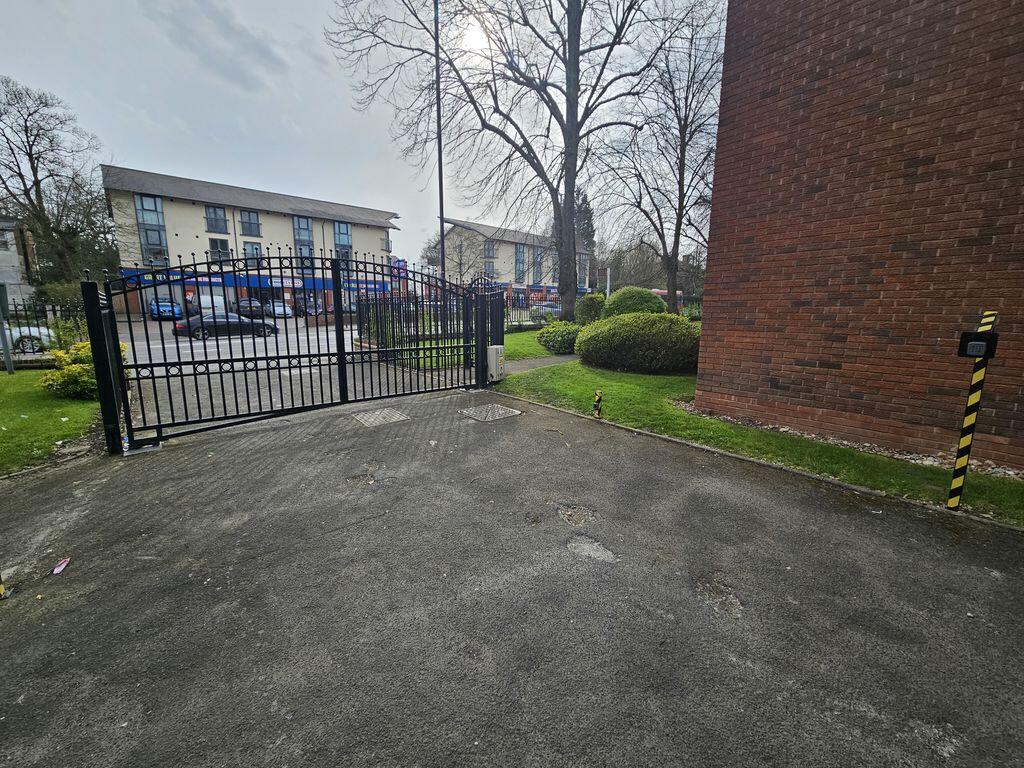 Property photo 9