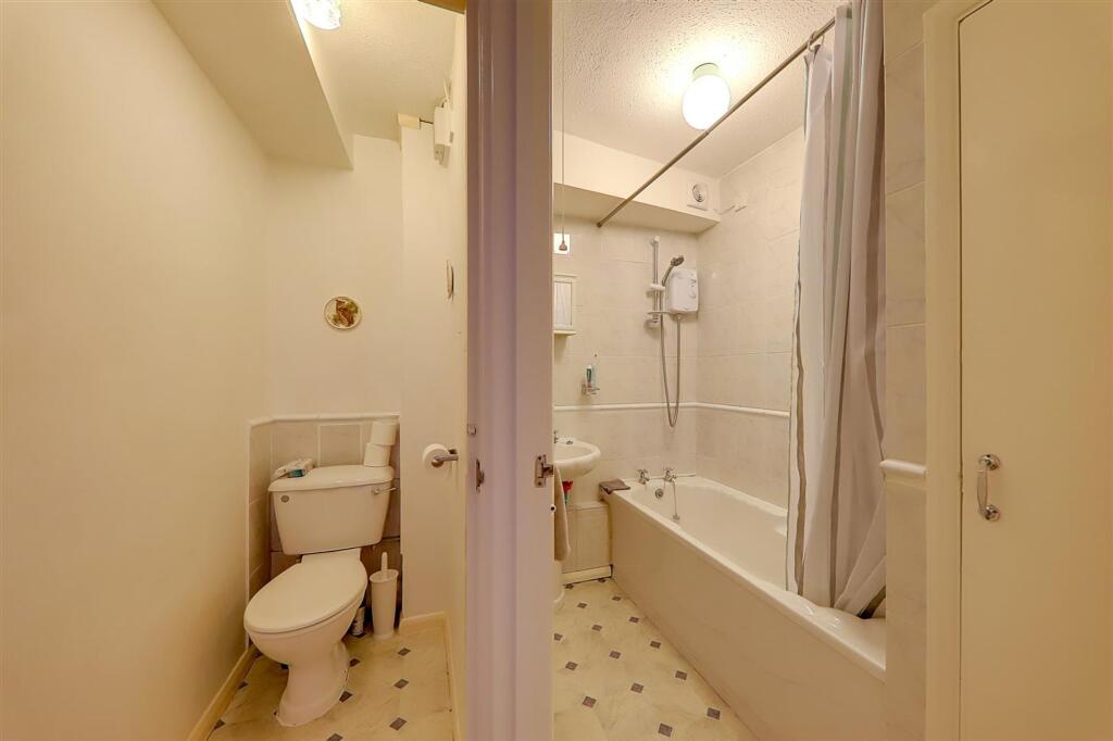 Apartment in Brighton - More