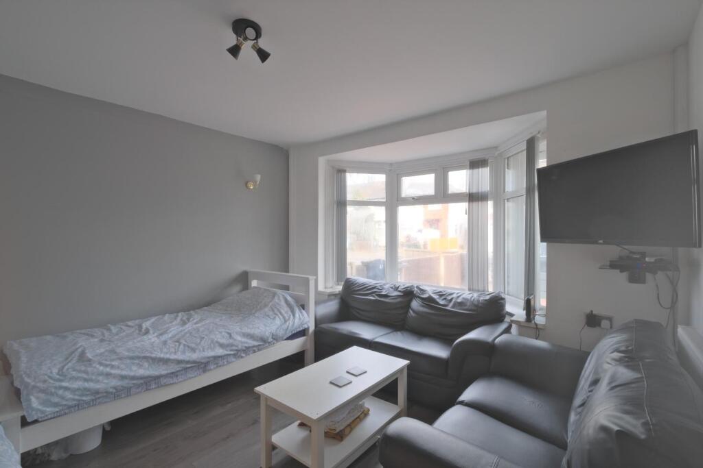 Additional image 5 of Colemeadow Road, Birmingham, West Midlands B13 0JJ