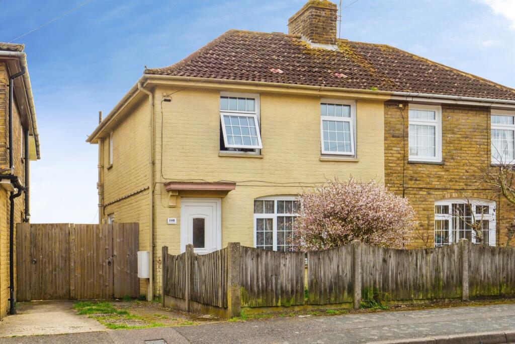 Main image of property: Milner Crescent, Aylesham, Canterbury