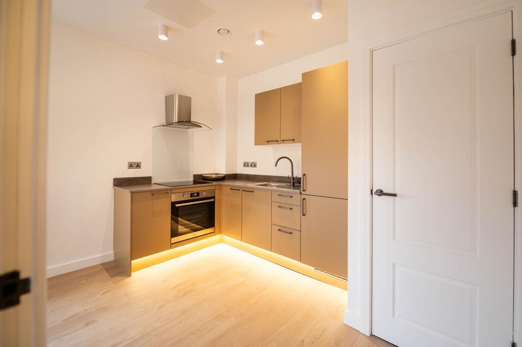 Main image of property: Flat, Stockport Road, Cheadle