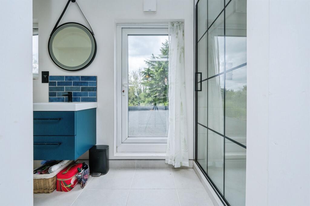 Additional image 19 of Radlett Road, Frogmore, St. Albans