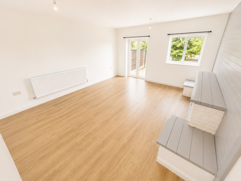 House in Luton - View 4