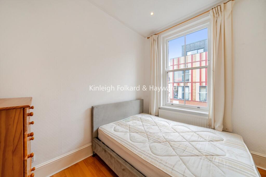 Apartment in London - View 5