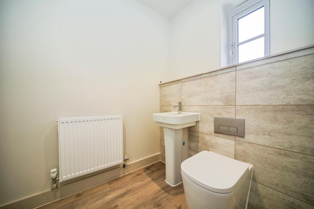 House in Ipswich - View 5