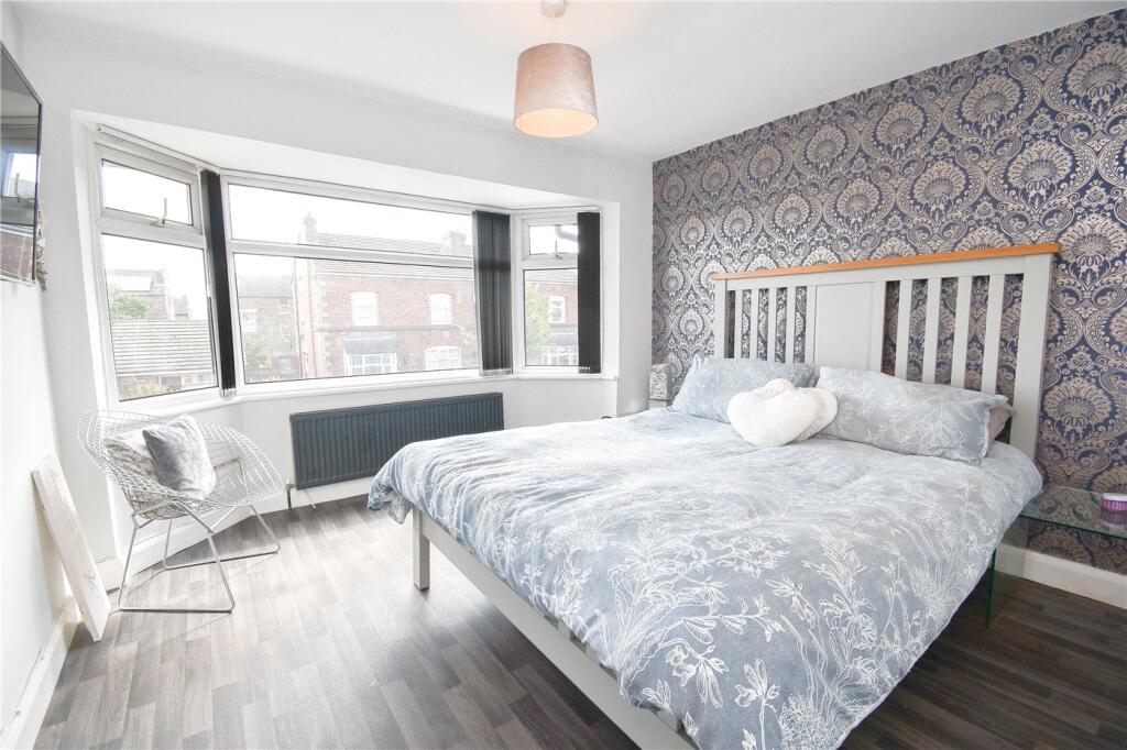 House in Wirral, Liverpool City Region - View 5