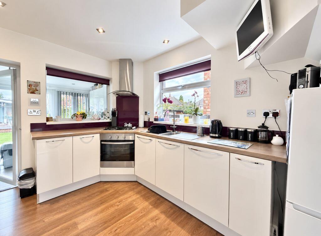 Weybourne Road, Kingstanding, Birmingham, B44 9DD photo 2