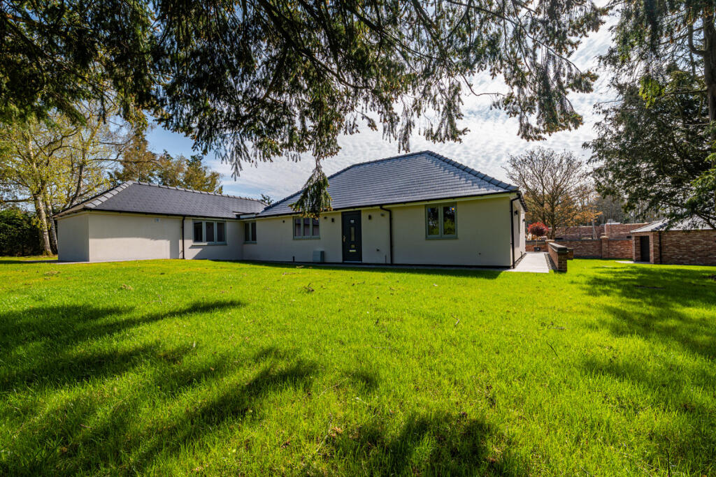 Main image of property: Horncastle Road, Woodhall Spa, Lincolnshire, LN10